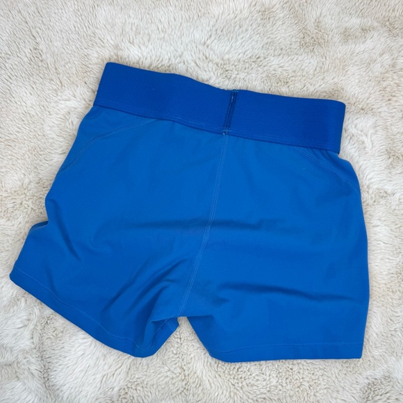 Buffbunny Athletic Shorts - Picture 2 of 3